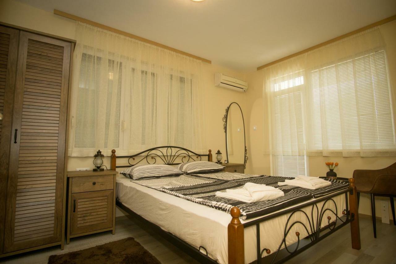 Двойна Стая I - Къща За Гости Зоя Apartment Tsarevo Exterior photo
